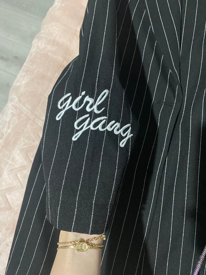 Çizgili Siyah Kadın Uzun Blazer Ceket - Görsel 2