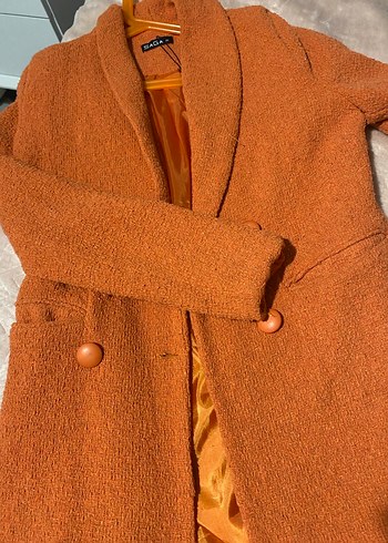 Düğmeli Kahverengi Midi Kadın Kaban - Görsel 3