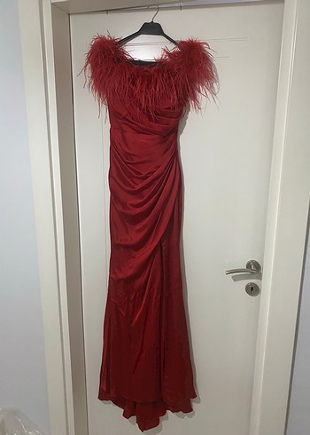 Kırmızı Drapeli Uzun Abiye Elbise - Görsel 2