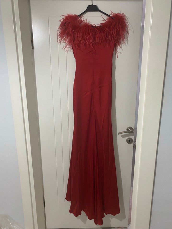 Kırmızı Drapeli Uzun Abiye Elbise - Görsel 3