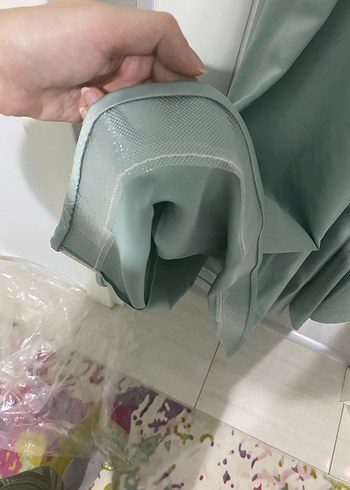 Zincir Detaylı Turkuaz Uzun Abiye Elbise - Görsel 6