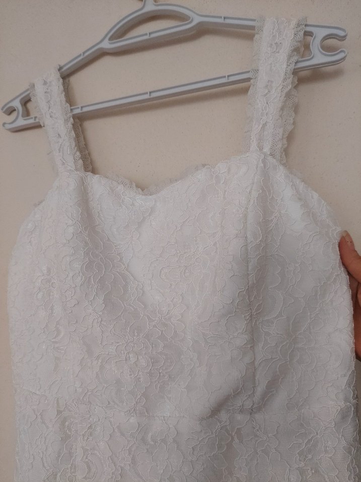 Dantel detaylı beyaz mini gelinlik - Görsel 3