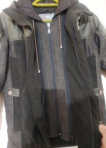 Haki Kapüşonlu Erkek Çocuk Mont - Görsel 6