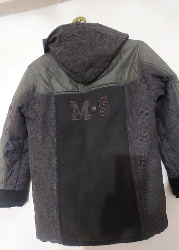 Haki Kapüşonlu Erkek Çocuk Mont - Görsel 9