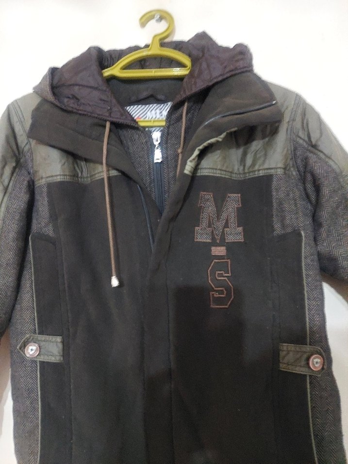 Haki Kapüşonlu Erkek Çocuk Mont - Görsel 2