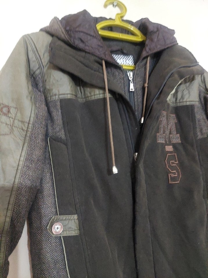 Haki Kapüşonlu Erkek Çocuk Mont - Görsel 5