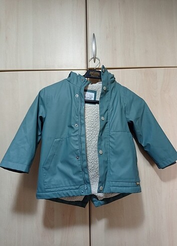 Zara 3-4 Yaş Yağmurluk
