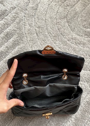 Klasik Siyah Deri Kadın Çanta - Görsel 3