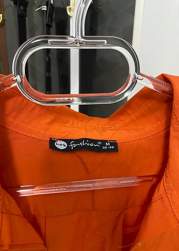 Turuncu Düğmeli Uzun Kollu Keten Gömlek - Görsel 2