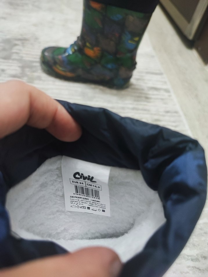 24 numara Renkli Bağcıklı Çocuk Yağmur Çizmesi - Görsel 4