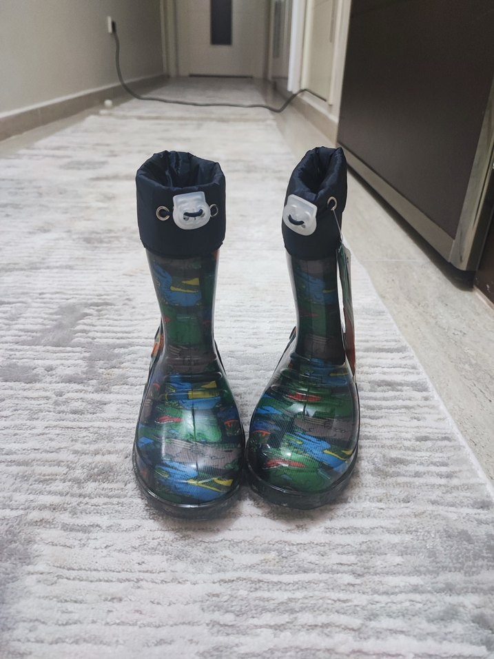 24 numara Renkli Bağcıklı Çocuk Yağmur Çizmesi - Görsel 2