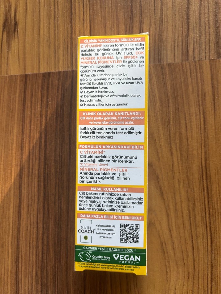 Garnier C Vitamini Parlak SPF 50+ Yüz Kremi - Görsel 2