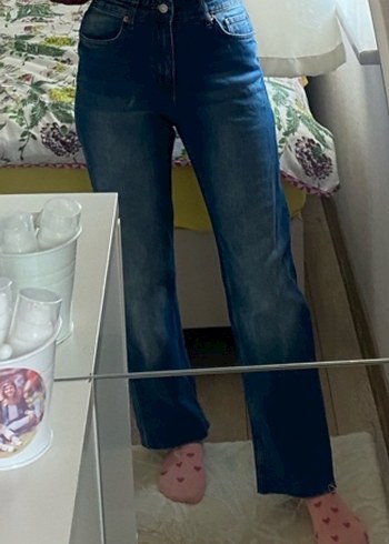 Mavi Normal Boy Rahat Kesim Kadın Kot Pantolon - Görsel 4