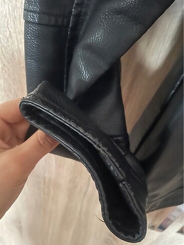 l Beden siyah Renk Deri mont
