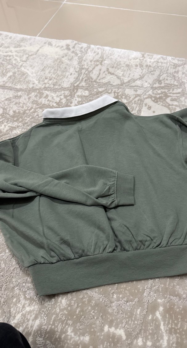 Yakalı sweatshirts - Görsel 4