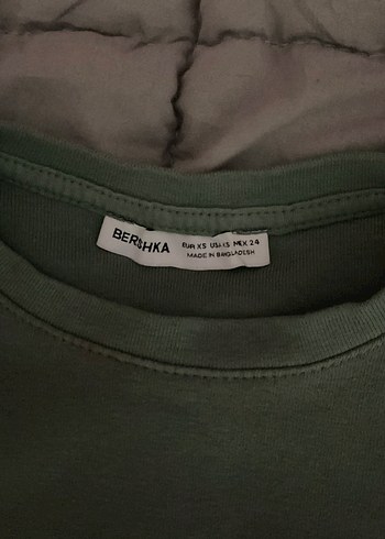 Bershka Bershka Yeşil Uzun Kollu Bisiklet Yaka Bluz
