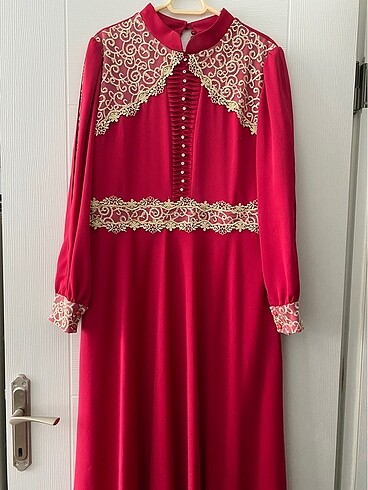 Pembe Tesettür Abiye