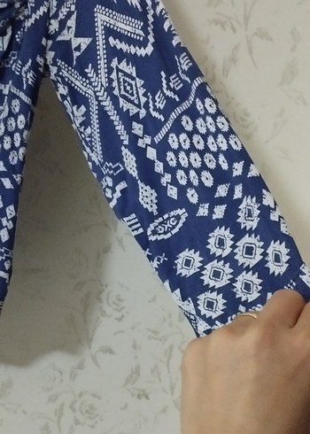 Düğmeli V Yaka Bohem Kolsuz Mini Bluz - Görsel 2