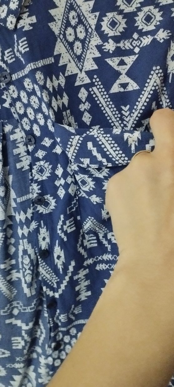 Düğmeli V Yaka Bohem Kolsuz Mini Bluz - Görsel 5