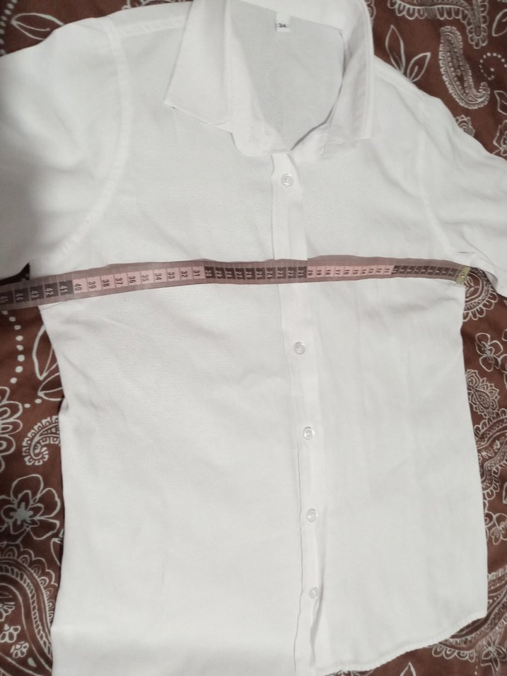 Beyaz Kısa Kollu Düğmeli Kadın Gömlek - Görsel 4