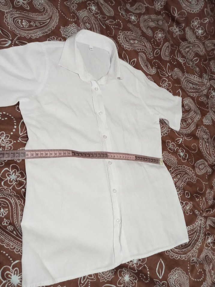 Beyaz Kısa Kollu Düğmeli Kadın Gömlek - Görsel 3