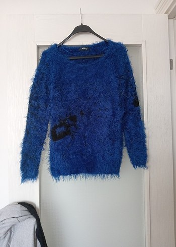 Tüylü Detaylı Mavi Oversize Kadın Kazak - Görsel 2