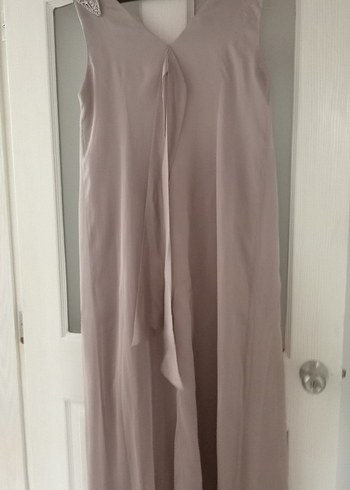 Bej V Yakalı Uzun Kadın Elbise - Görsel 5