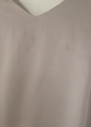 Bej V Yakalı Uzun Kadın Elbise - Görsel 3