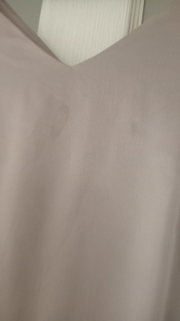 Bej V Yakalı Uzun Kadın Elbise - Görsel 3