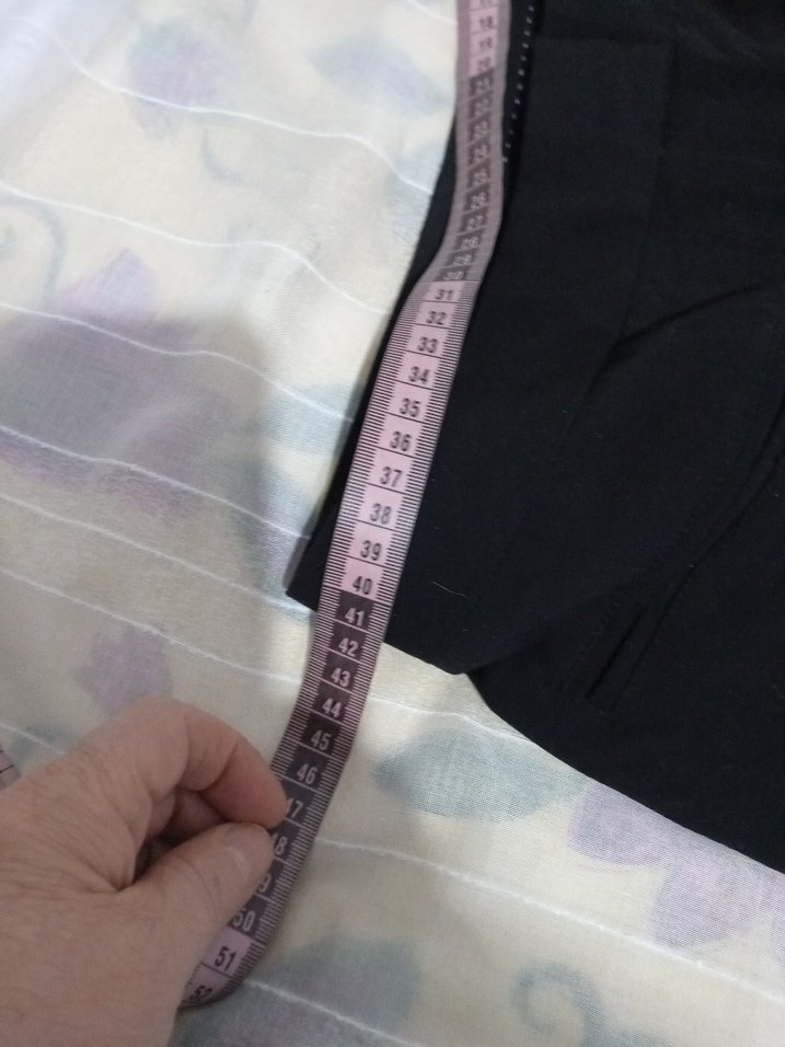 Siyah Kadın Midi Kumaş Pantolon - Görsel 4