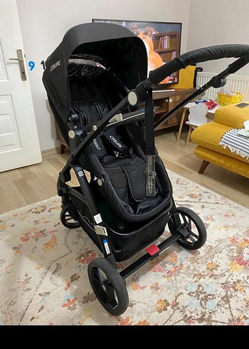 Siyah Bebek Arabası - Görsel 3