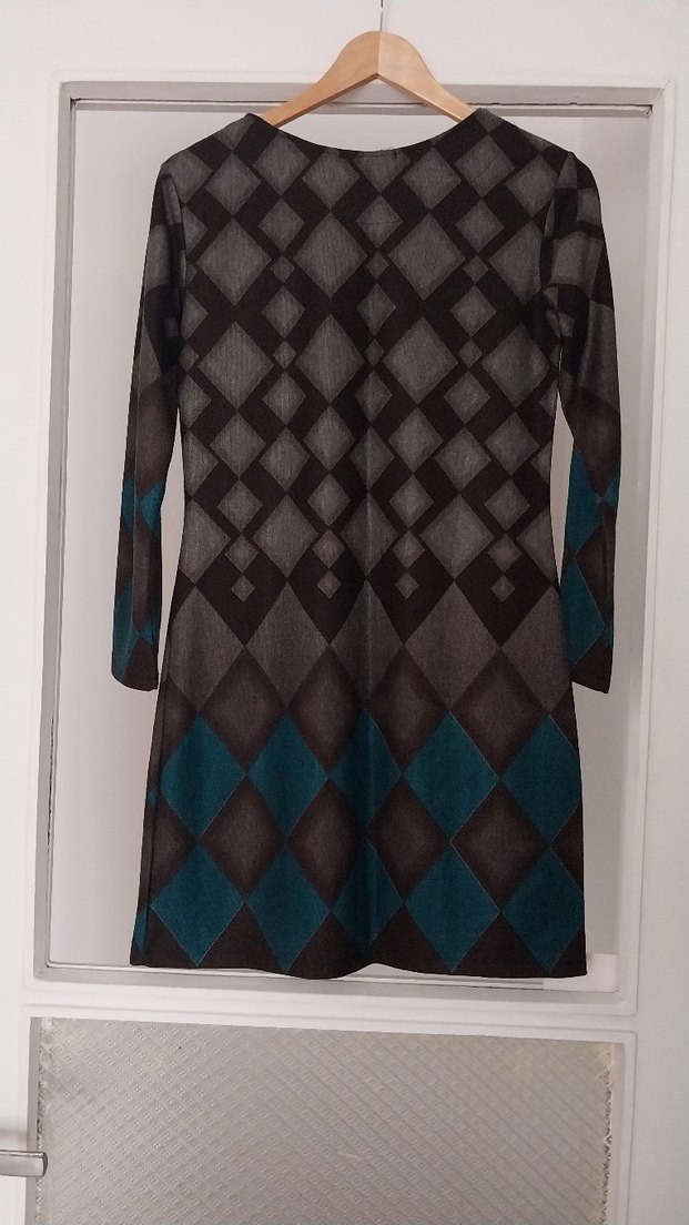 Uzun Kollu Midi Elbise - Görsel 4