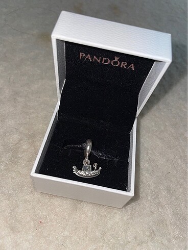 Pandora Gondol Charm