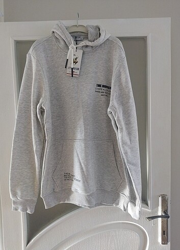 Kapşonlu sweatshirt beden mevcut SMlxl 