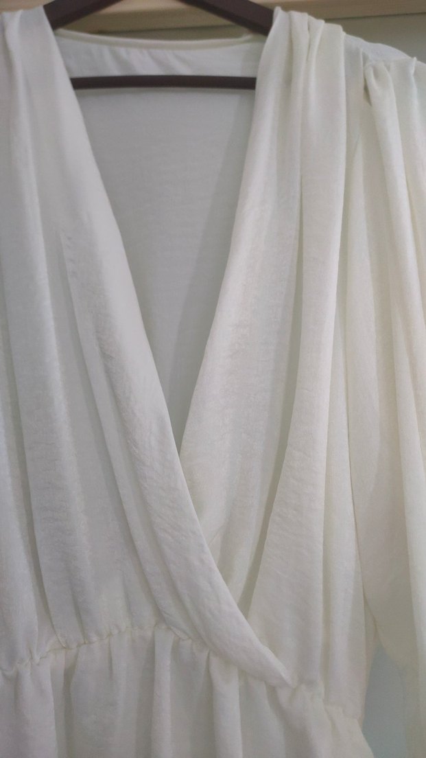 Beyaz V Yakalı salaş Bluz - Görsel 3