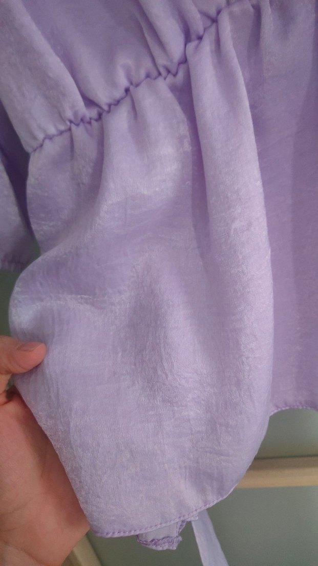 Lila V Yakalı Salaş Bluz - Görsel 4