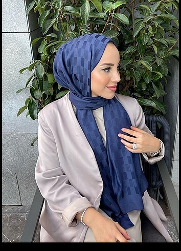 carell şal