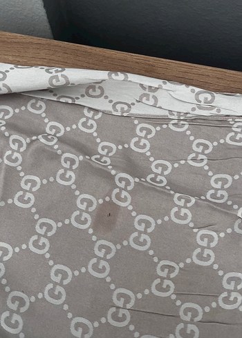 Bej Gucci ve çift taraflı şal - Görsel 4