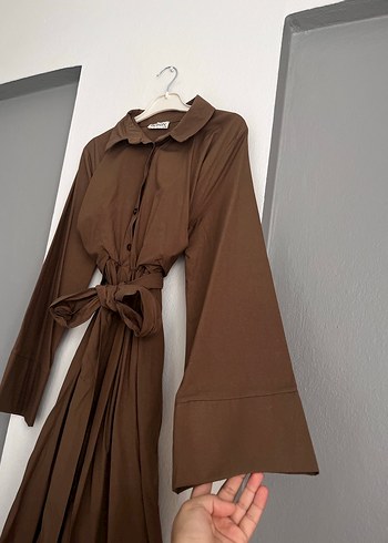 Haki Renk Kuşaklı Uzun Kadın Elbise - Görsel 3