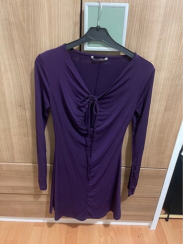 Bershka Elbise