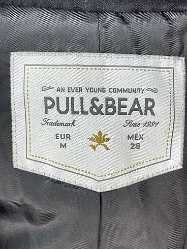 m Beden siyah Renk Pull and Bear Blazer %70 İndirimli.