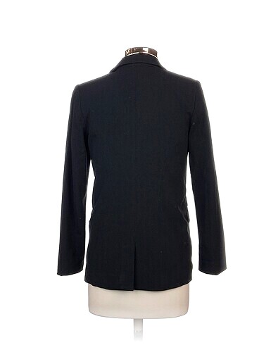 m Beden Pull and Bear Blazer %70 İndirimli.