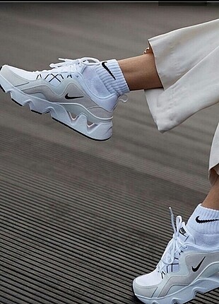 Spor Ayakkabı - Nike 