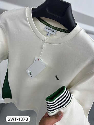 l/xl Beden LACOSTE SWEAT