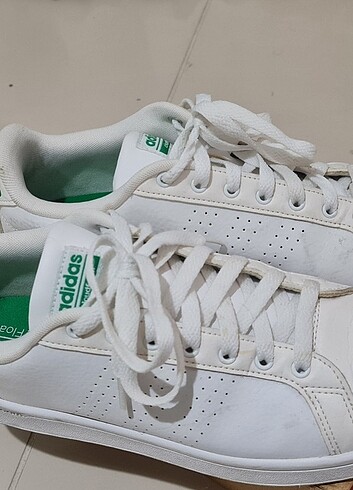 44 Beden beyaz Renk Adidas Spor Ayakkabı 