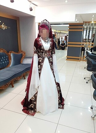 Bordo bindallı