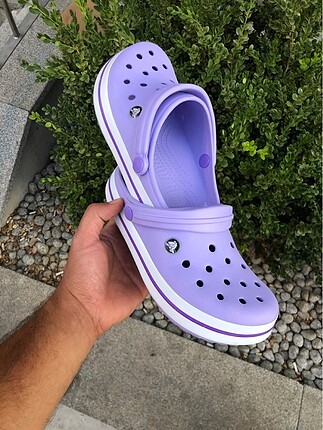 Crocs lila