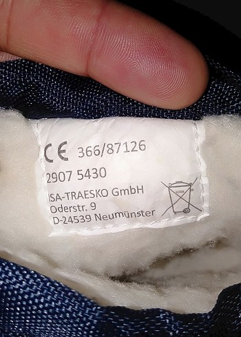 28 Beden Mavi Erkek Çocuk Kaymaz Botlar ışıklı kürklü sıfır