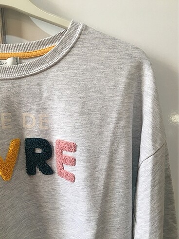 Colin's Gri Sweatshirt