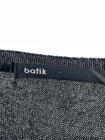l Beden siyah Renk Batik Bluz %70 İndirimli.